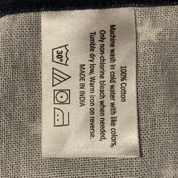 Hobby Lobby Patriotic Star and Stripe Table Linens - Picture 6 of 8